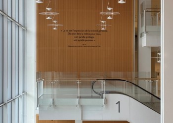 Foyer des Strafgerichtshofs von Paris.